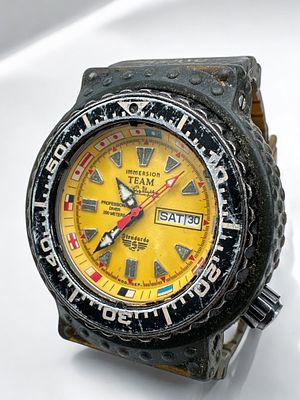 Immersion Team - שעון צלילה איטלקי מסיבי, מנגנון קוורץ (לא נבדק עם סוללה). קוטר: 45 מ"מ.