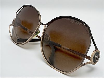 משקפי שמש מקוריות תוצרת ארמאני Armani.