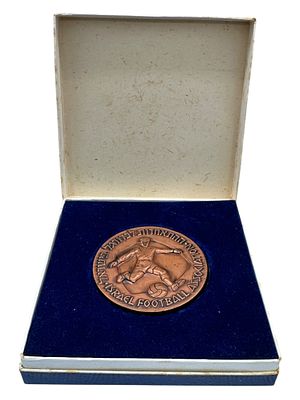 מעזבון חבר בהתאחדות לכדורגל - מדליה עשויה ברונזה לציון משחקי גמר גביע אסיה בכדורגל, 1964 