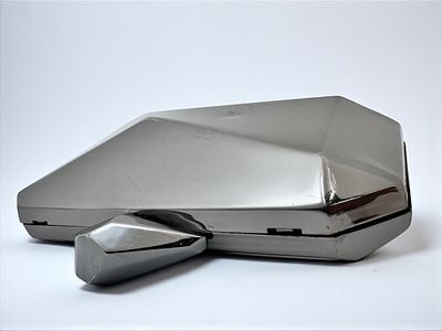 תיק אופנה רטרו, עיצוב לא שגרתי. מידות: 18x4 ס