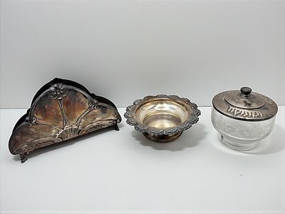 לוט כלי כסף סטרלינג 925. משקל: 160 גרם.