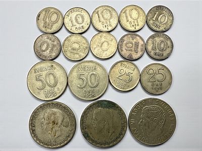 17 מטבעות עשויים כסף 400.