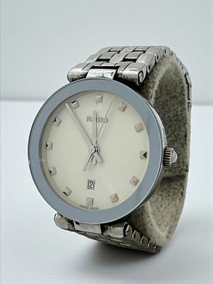 שעון שווייצרי נשי תוצרת ראדו פלורנס Rado Florence. מנגנון קוורץ במצב עבודה (זקוק לסוללה חדשה). ק 