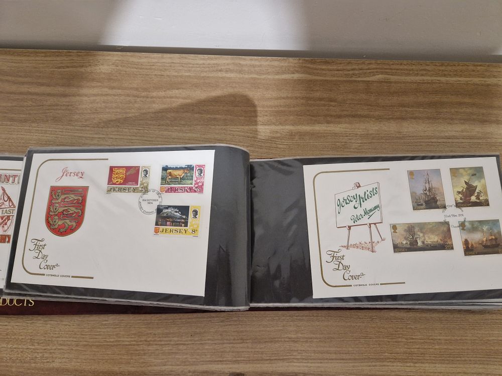 Lot 152: Joblot of first day covers