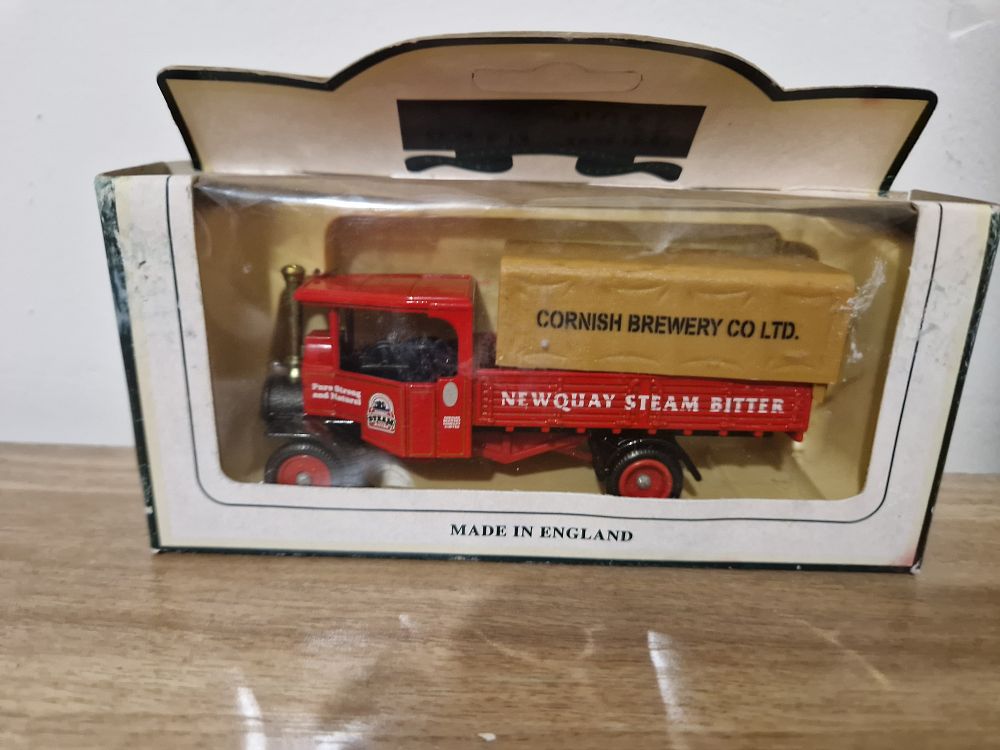 Lot 163: vintage collectors car