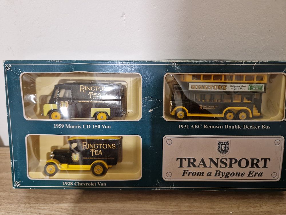 Lot 171: vintage model car transport collection