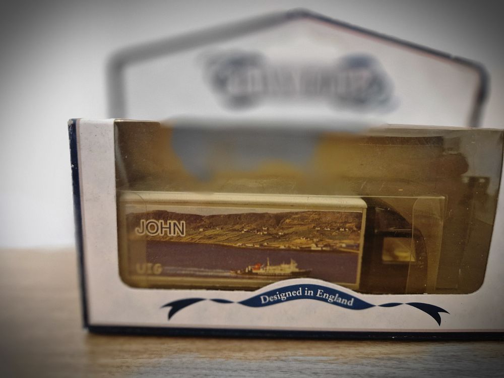Lot 176: vintage model car