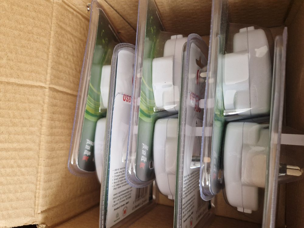 Lot 205: Box of usb chargers