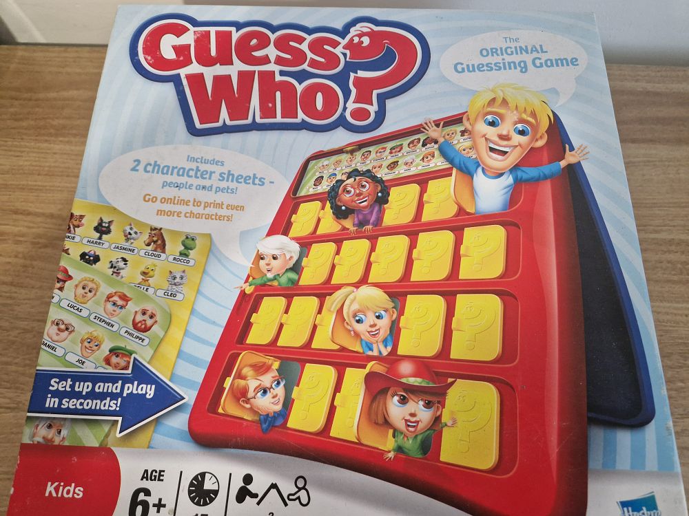 Lot 208: Guess who game