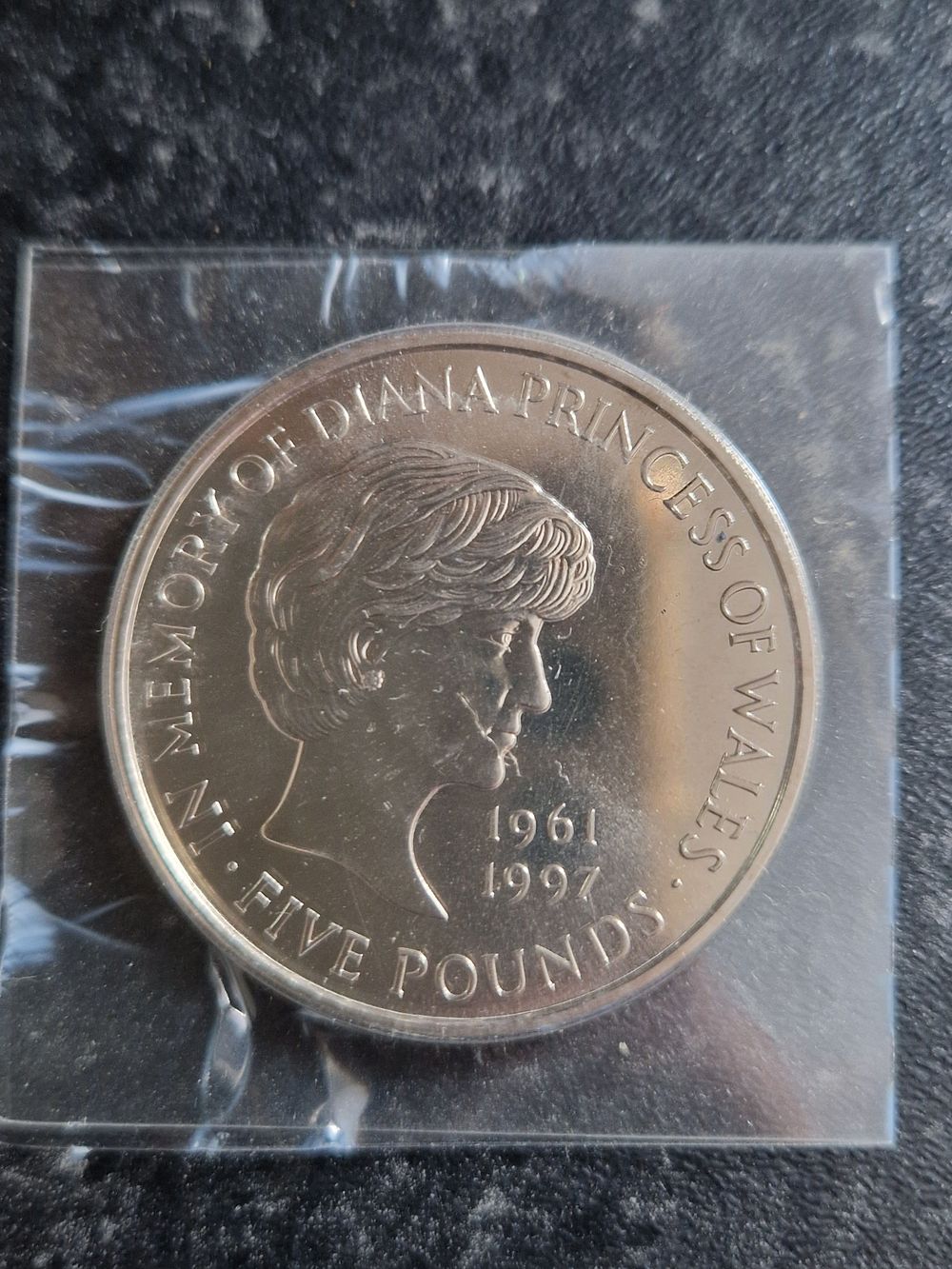 Lot 229: Diana princess of wales crown