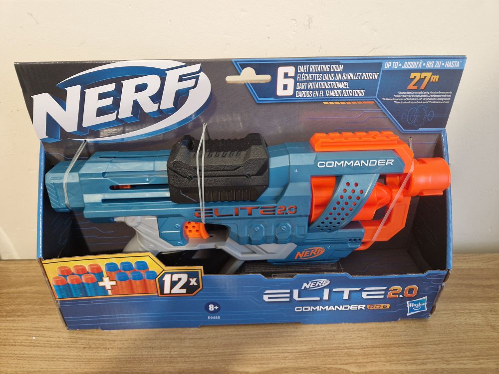Lot 170: * brand new kids nerf gun style toy