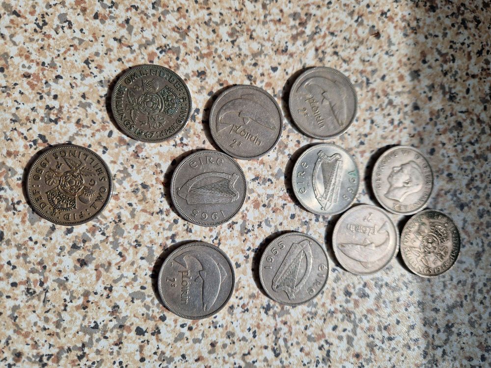 Lot 226: joblot of coins