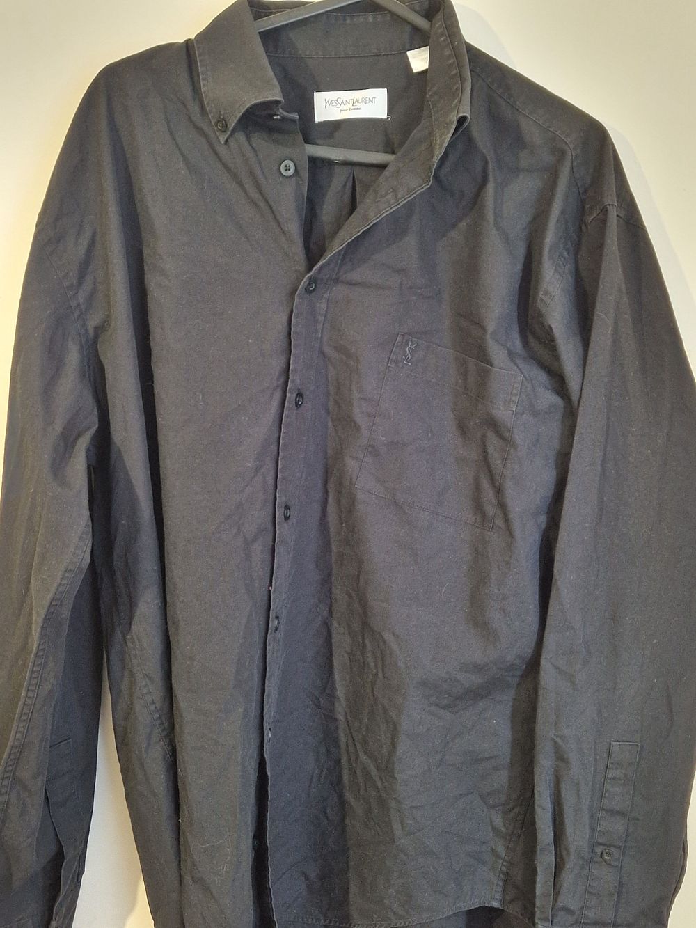Lot 260: T Shirt YvesSaintsLaurent