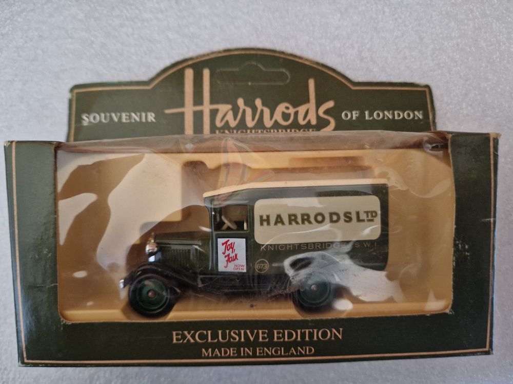 Lot 271: Boxed model car