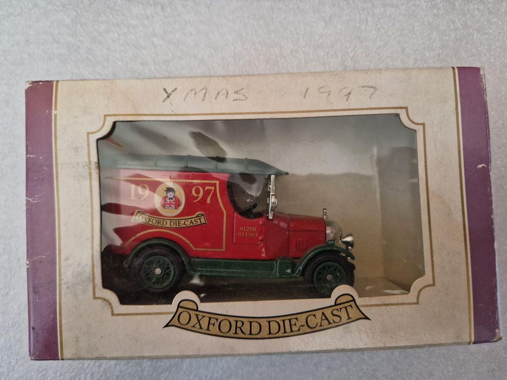 Lot 275: Boxed model car