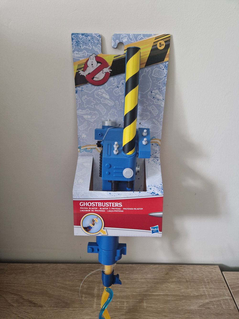 Lot 315: Ghost busters proton gun