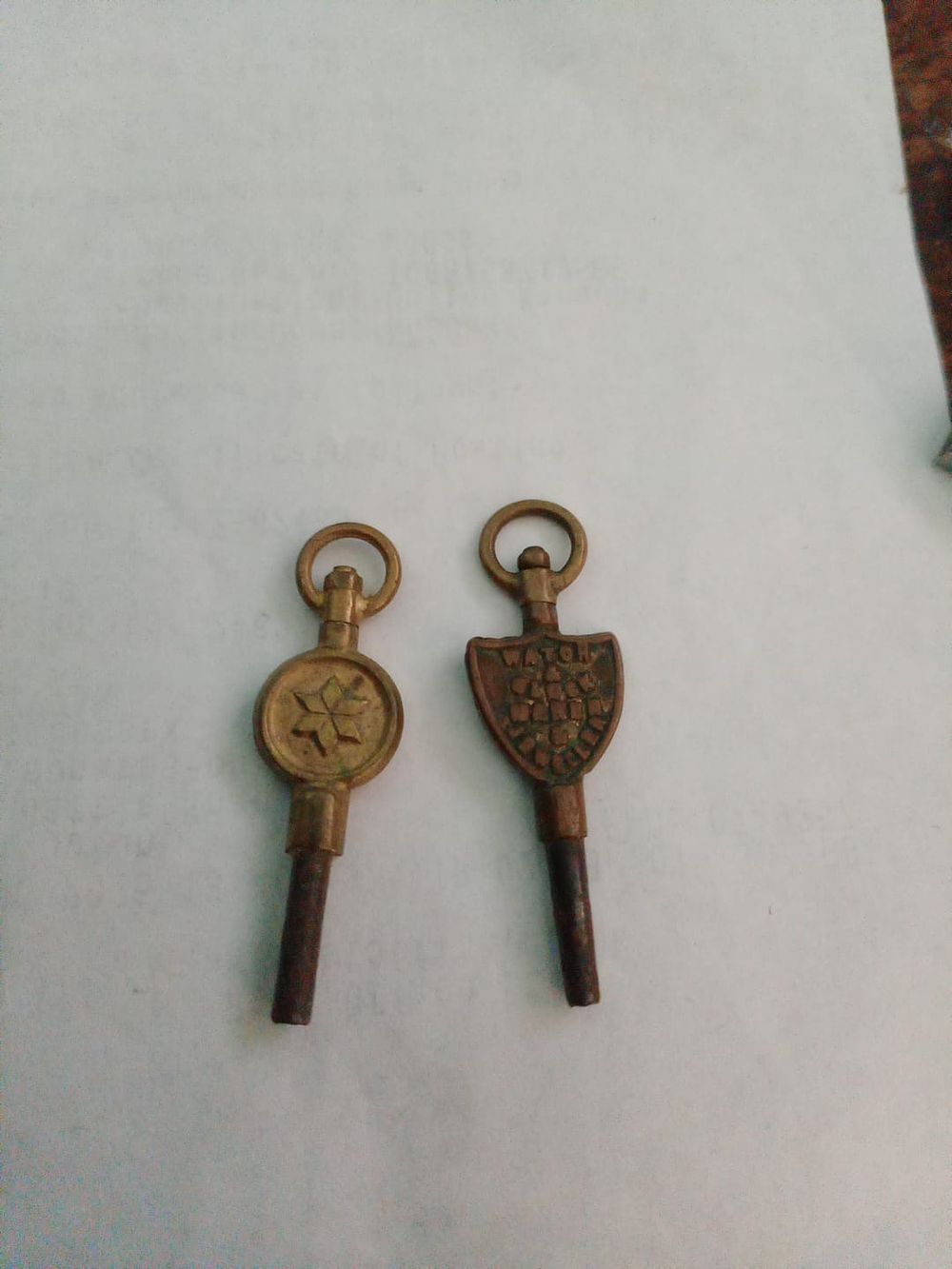 Lot 182: Two vintage clock keys