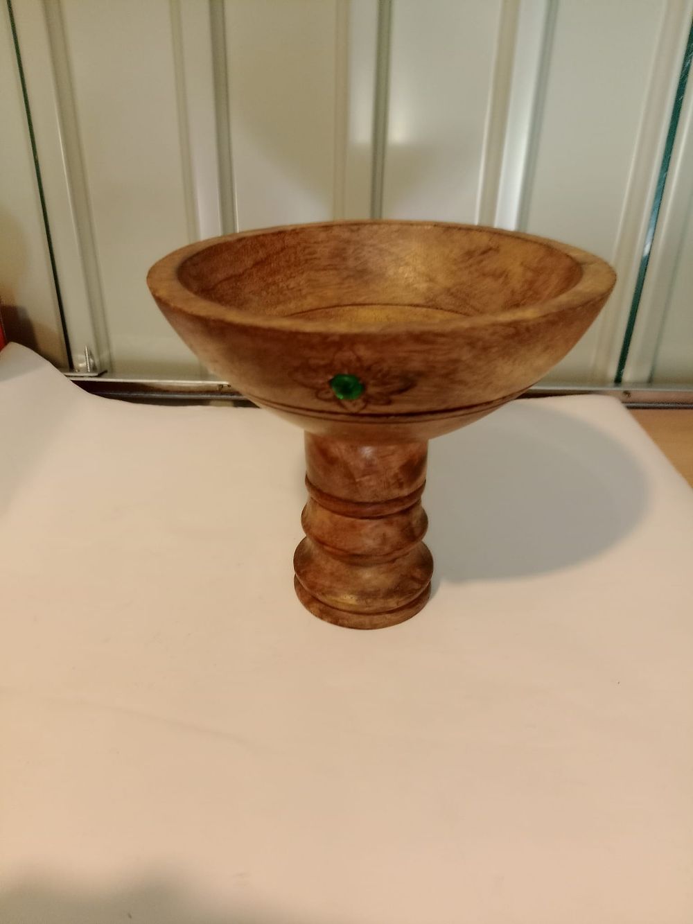 Lot 185: wooden bowl