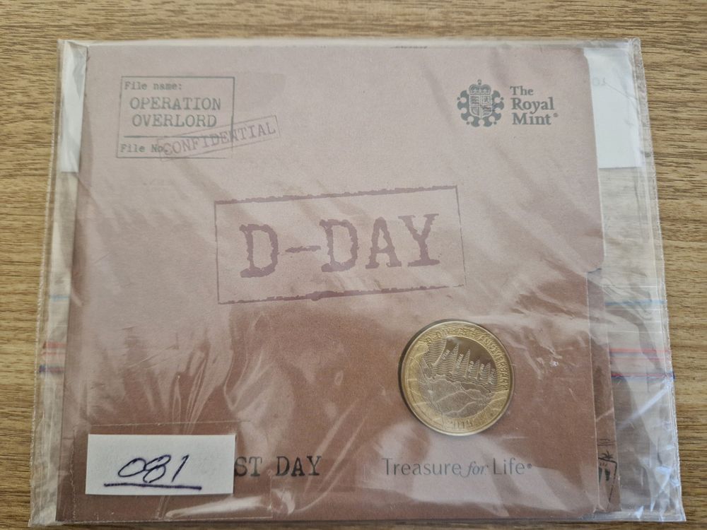 Lot 225: Royal mint 2 pound coin