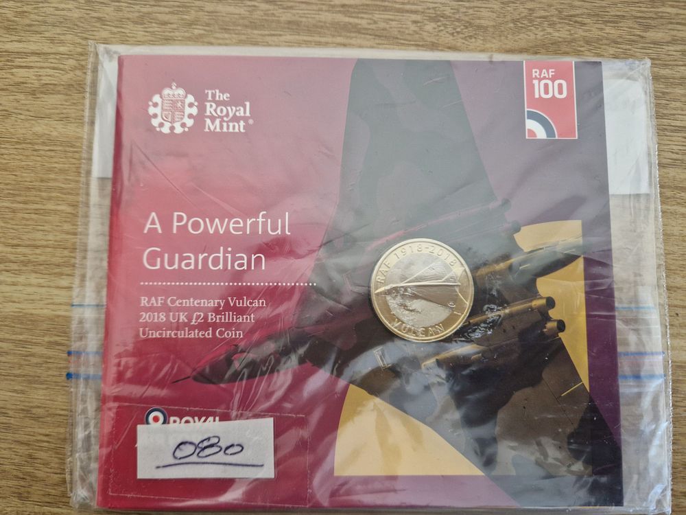 Lot 234: Royal mint 2 pound collectors coin