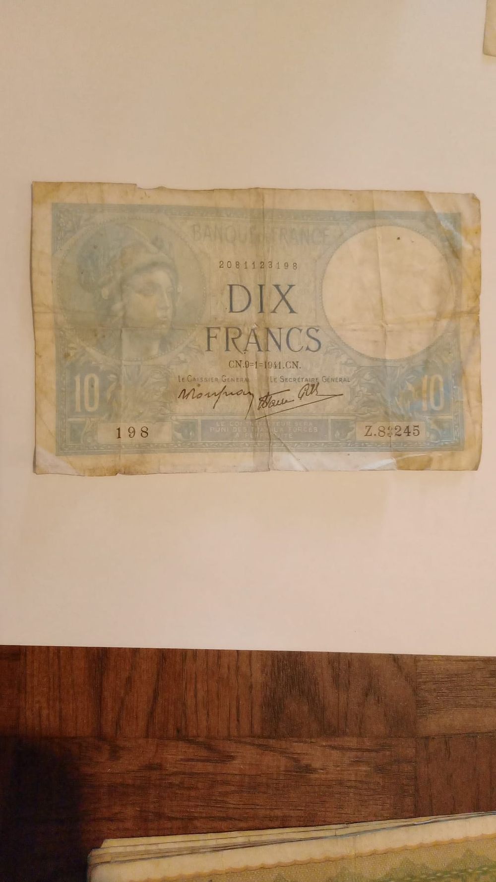 Lot 244: 1941 10 francs note