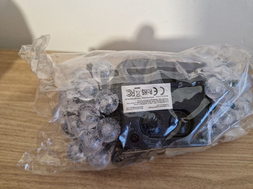 Lot 316: garden lights