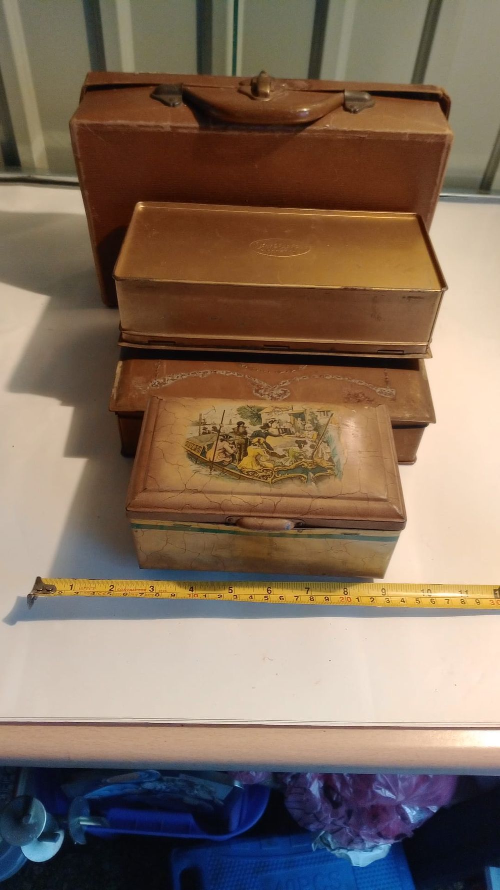 Lot 153: Two vintage tins