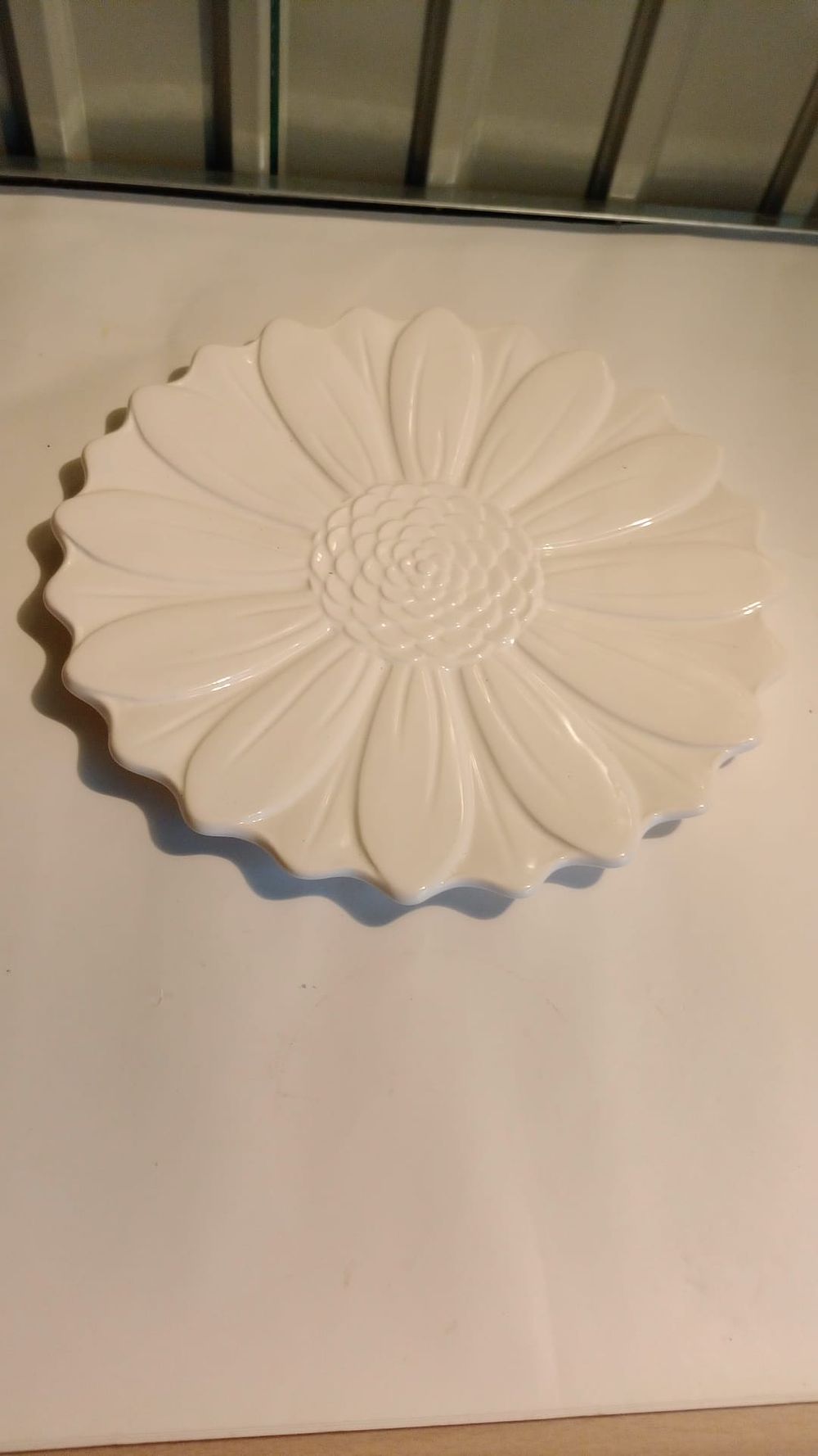Lot 156: Fruit plate