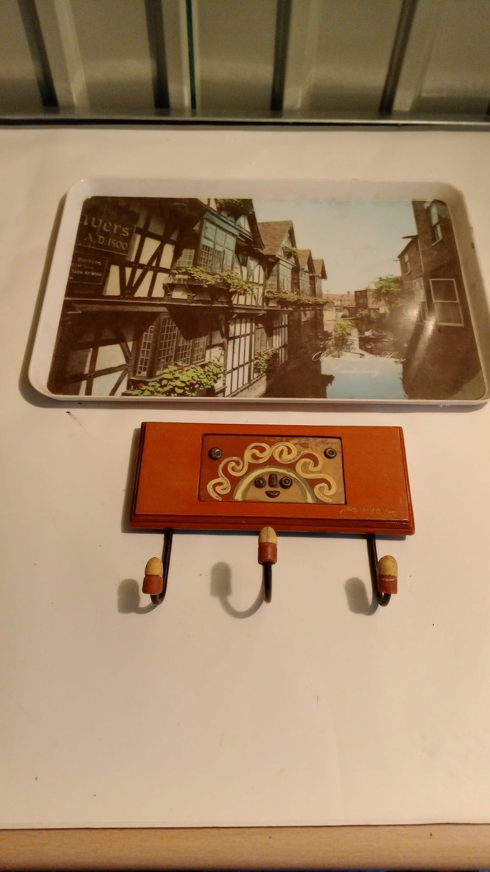 Lot 172: Tray scene