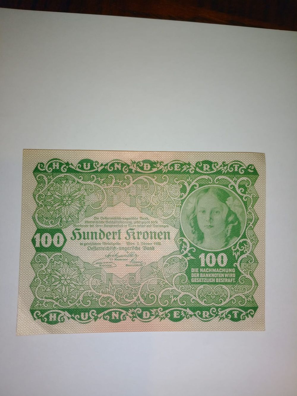 Lot 231: bank notes