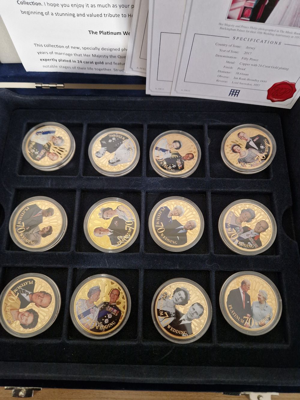 Lot 241: HM queen Elisabeth duke of Edinburgh platinum wedding