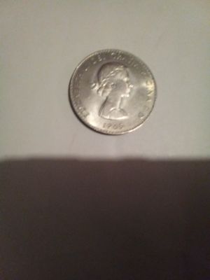 Armagh fair. Queen &amp; Winston Churchill 1965. Coin