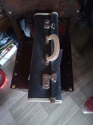 Armagh fair. Small Vintage Suitcase.46 cm L x30 cm W x 14 cm H.