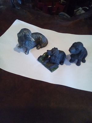 Armagh fair. 3 Dog Ornaments. Recency fine arts.