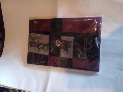 Armagh fair. Ruby Rose Woolen Scarf. Unused original package.