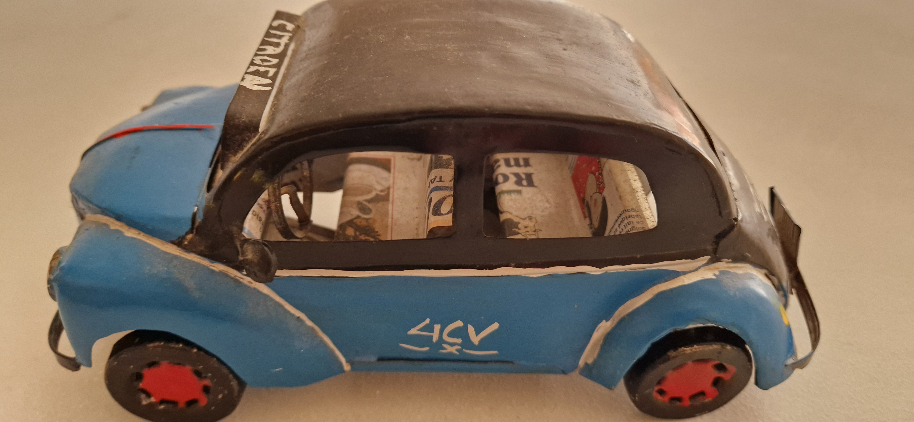 Large tin car