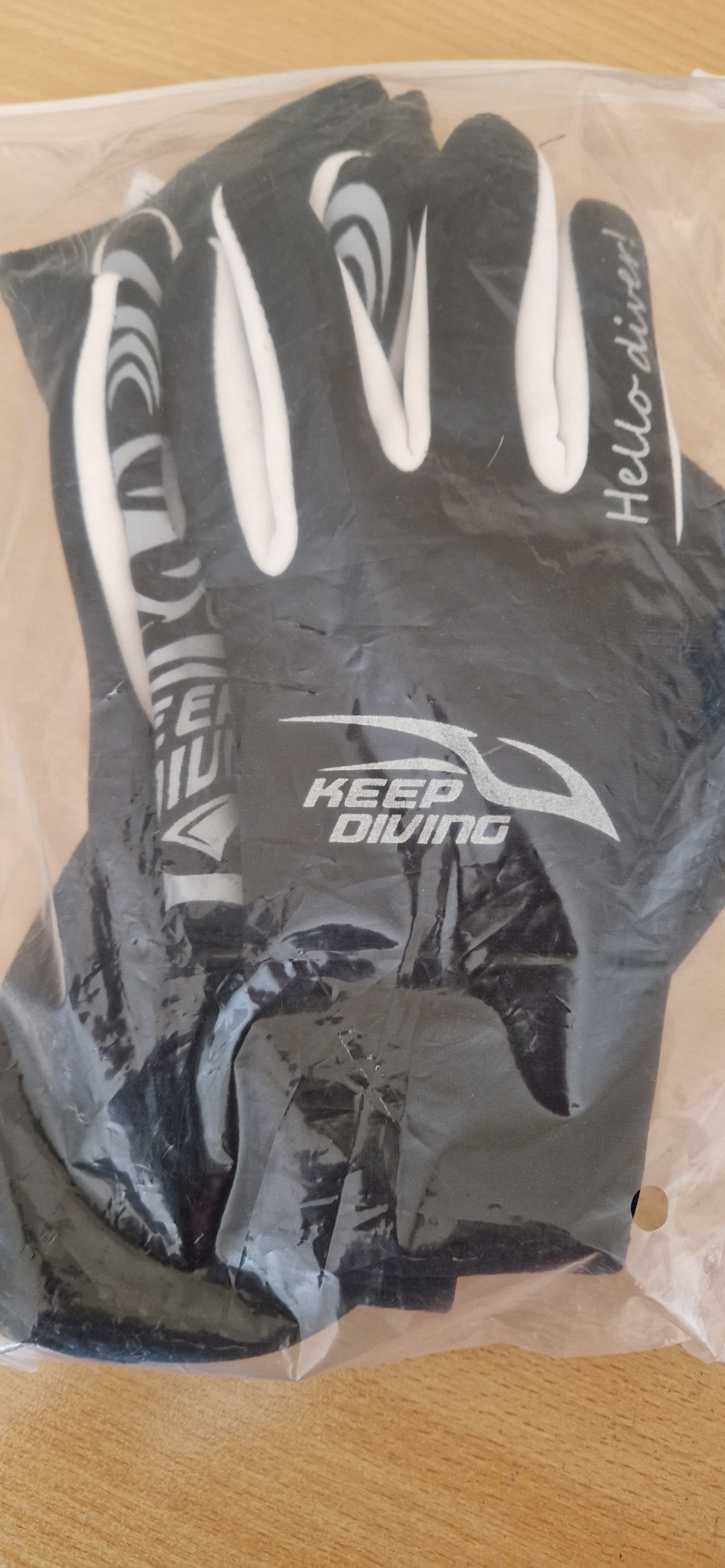 Divers gloves