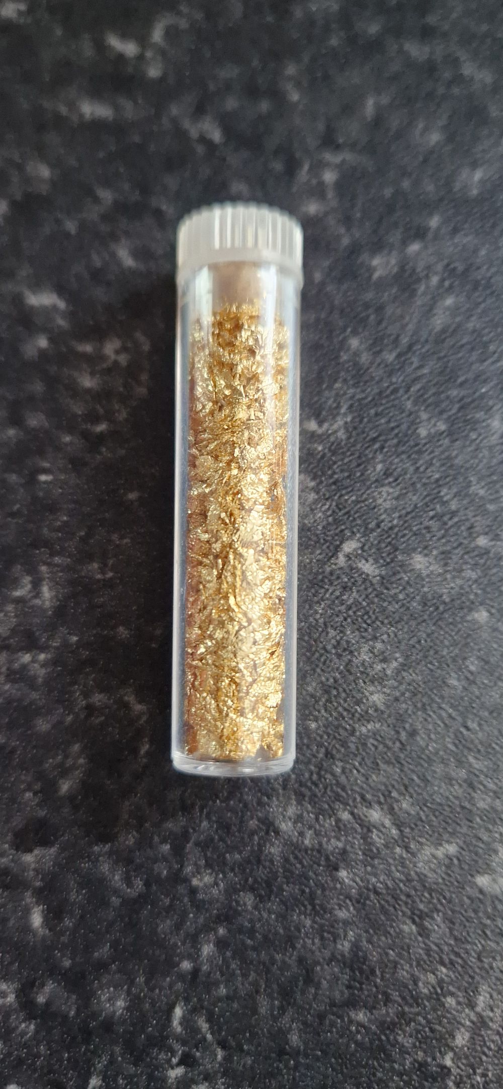 Lot 181: small tube of gold leaf