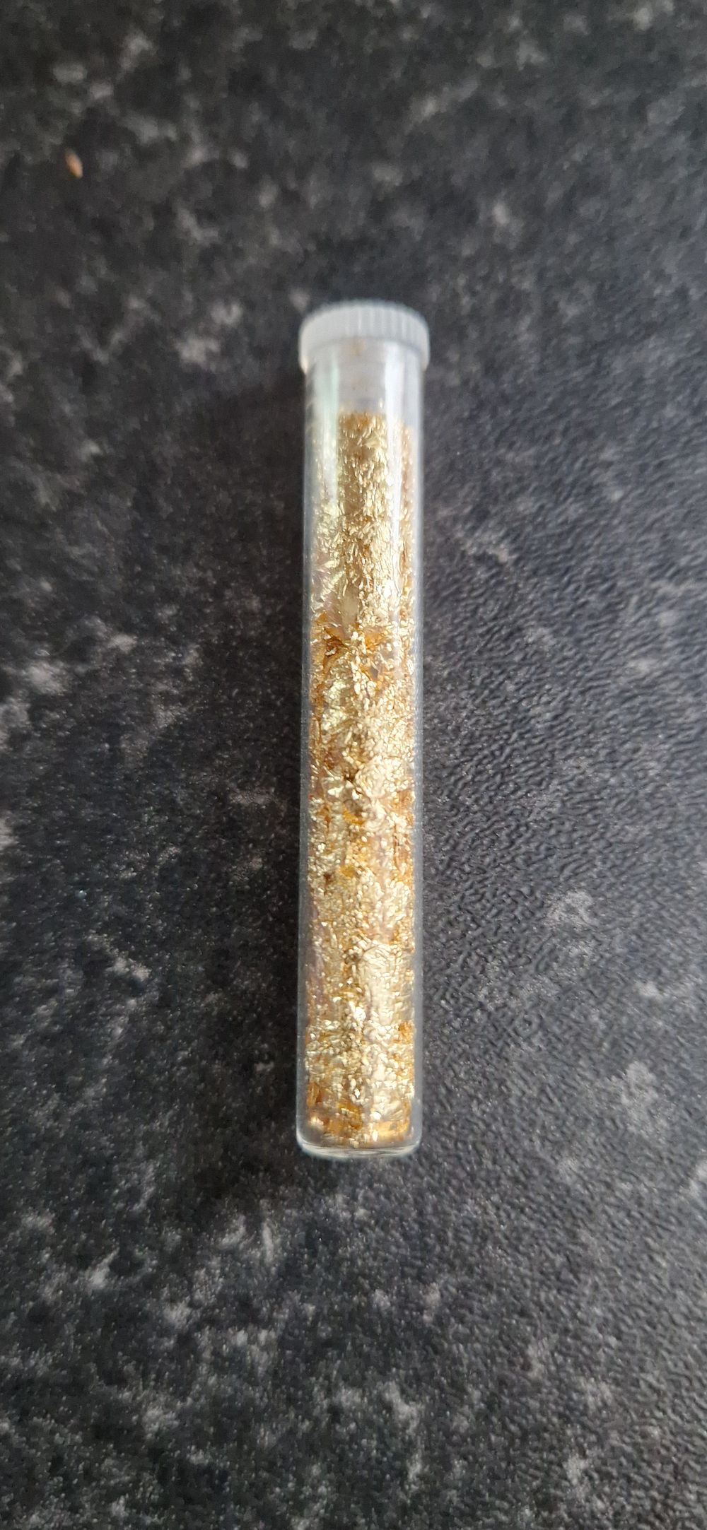 Lot 182: gold leaf