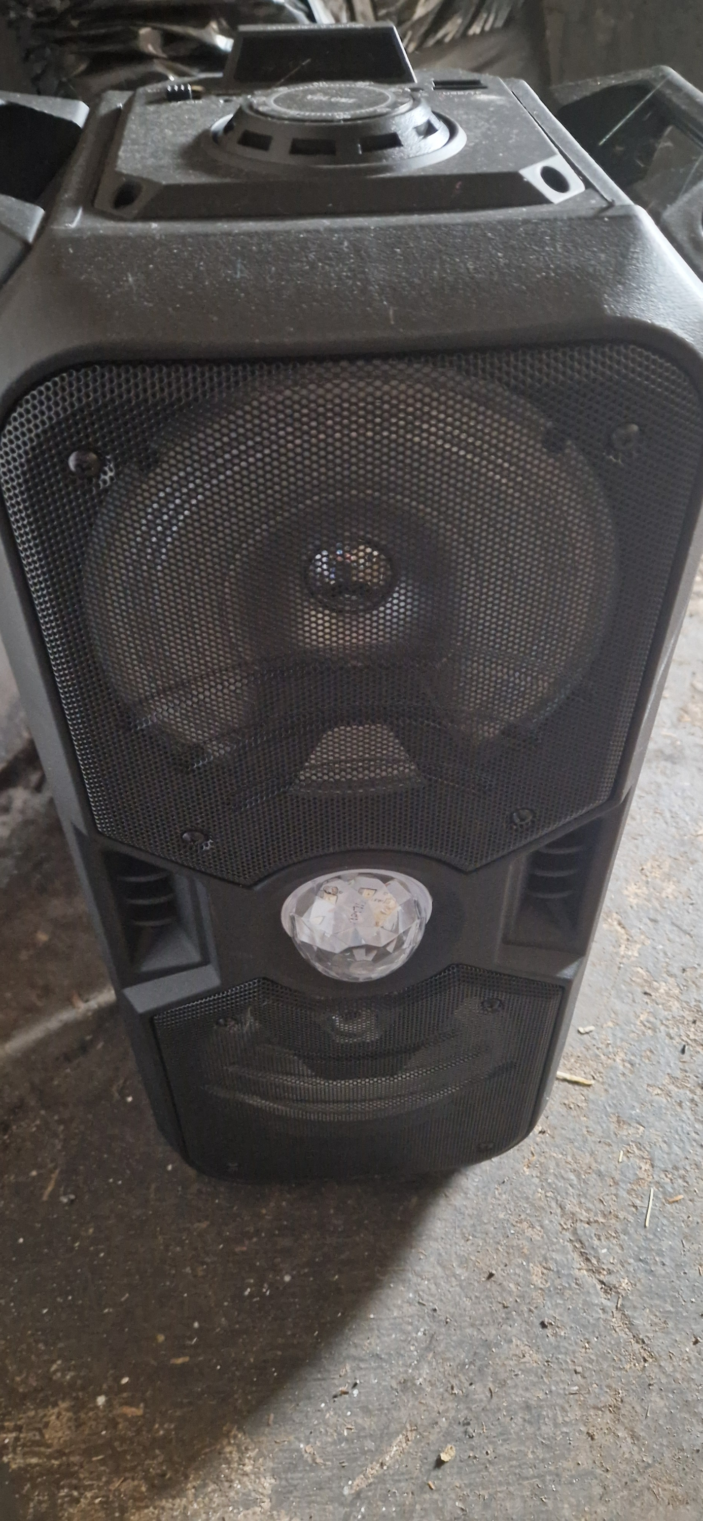 Bluetooth speaker