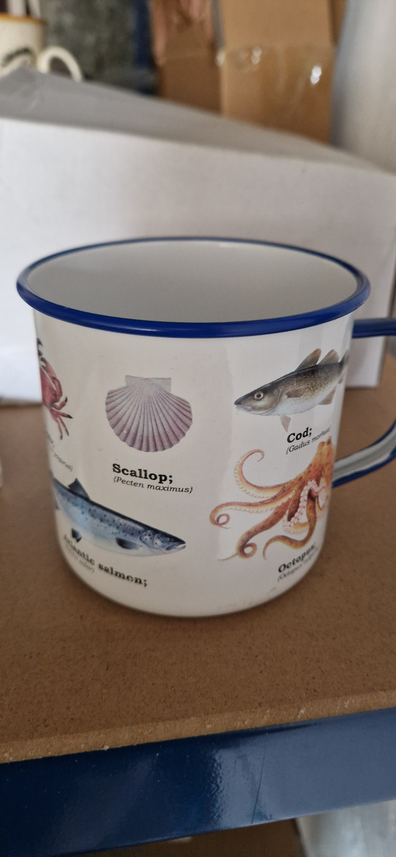 Tin mug