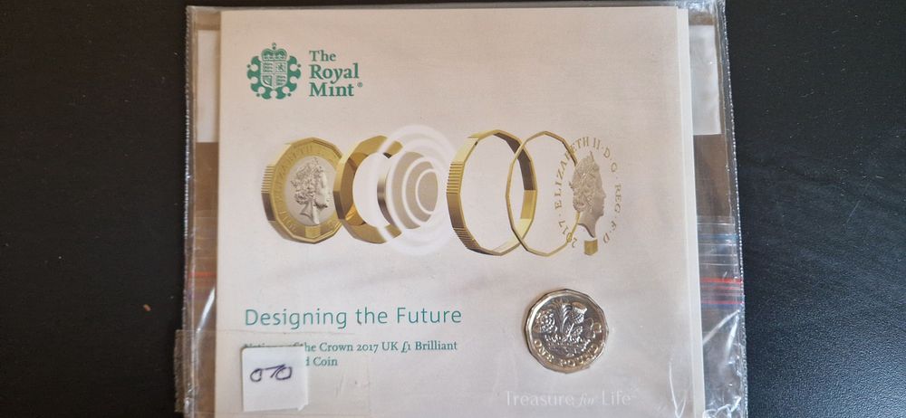 Lot 161: Royal mint
