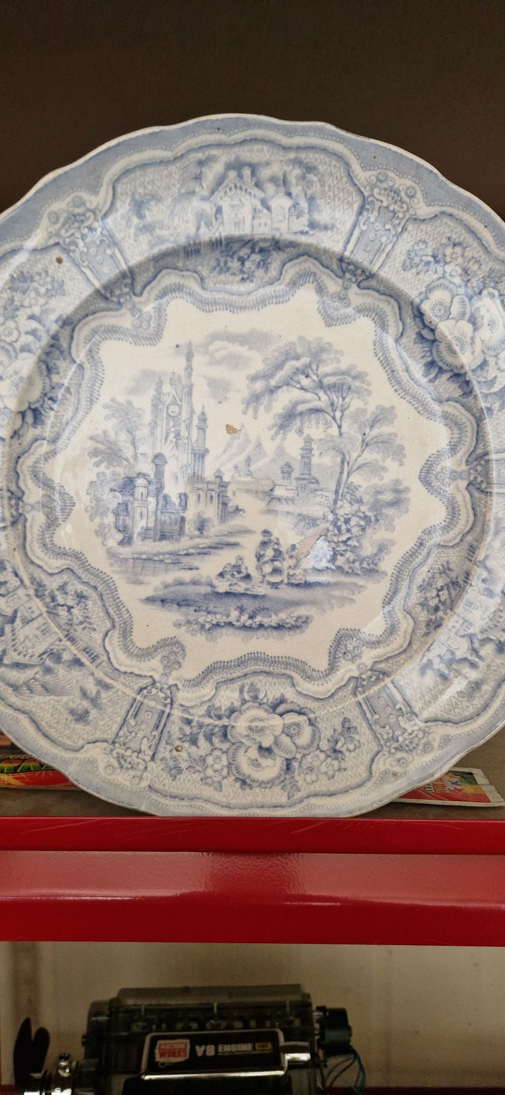 Lot 175: Large plate