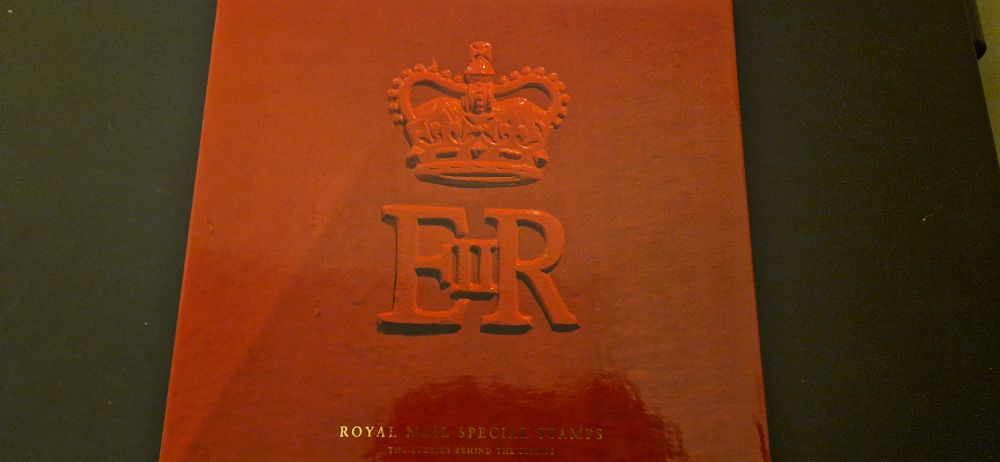 Lot 209: Royal Mail stamps