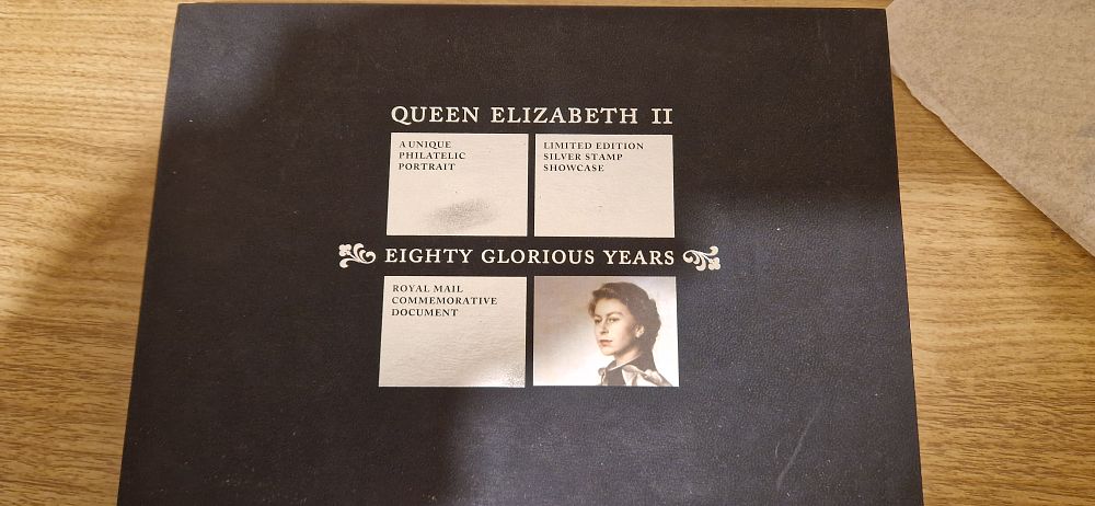 Lot 239: Royal Mail silver stamps