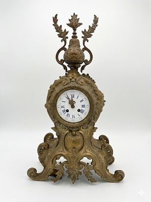 Orologio da Appoggio Antico in Bronzo Dorato – Stile Rococ&ograve;. Raffinato orologio da tavolo o da 