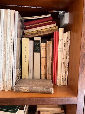 Autori Vari. Collezione di Opere Letterarie, Periodici d'Arte e Cataloghi d'Asta. 1962-1974. Una 