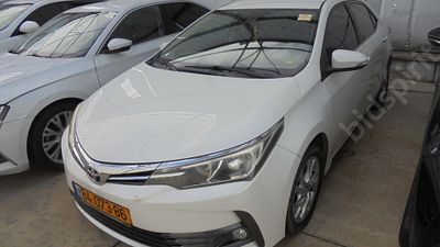 טויוטה קורולה מודל 2018. 110,567 ק"מ