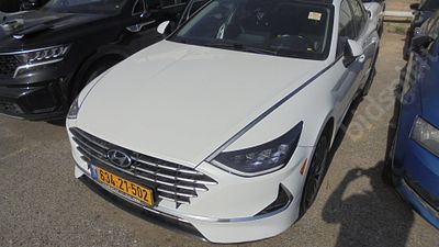 יונדאי סונטה מודל 2022. 158,688 ק"מ, יד שנייה. מחיר מחירון: ₪138,000. תיבת הילוכים: אוטומטי 