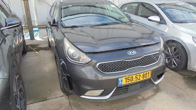 קיה נירו מודל 2018. 241,585 ק"מ, יד שנייה. מחיר מחירון: ₪83,000. תיבת הילוכים: אוטומטי
צבע: 